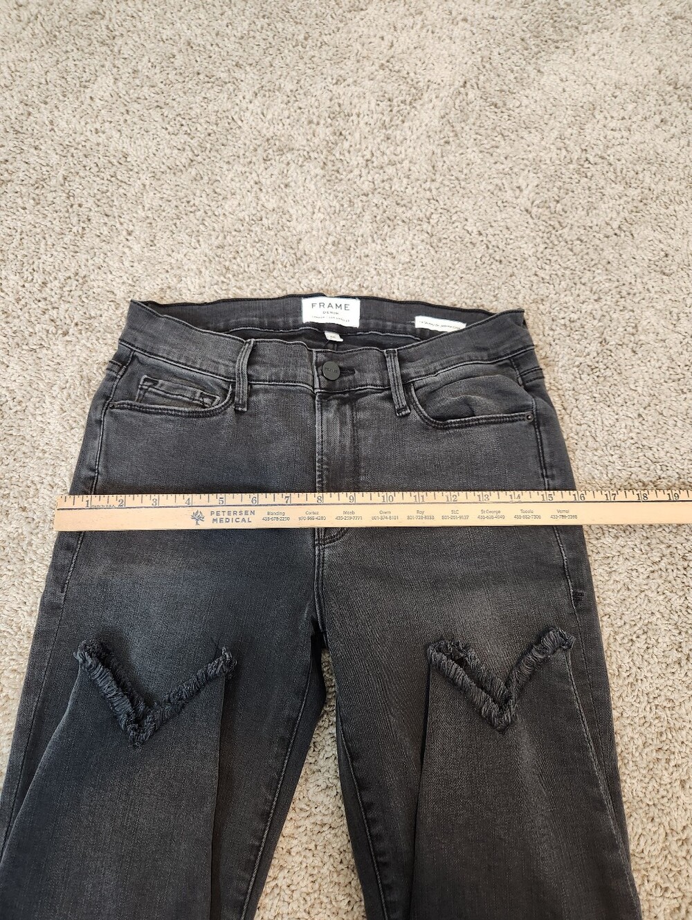 FRAME Le Skinny De Jeanne Crop Raw Triangle Hem Size 28 - Picture 7 of 9